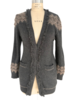 CASHMERE TWO-TONES LONG CARDIGAN W/ KNIT DETAILS: ANTHRACITE-BEIGE