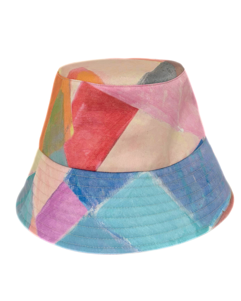 PRINTED COTTON  BUCKET HAT: CUBIST