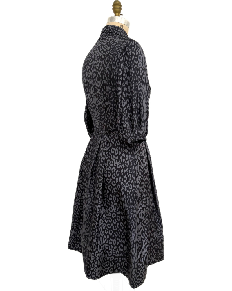 SILK DRESS WITH BLOUSON SLEEVE: LEOPARD: BLACK