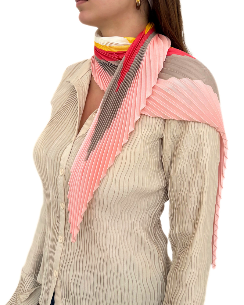 PLEATED SILK SCARF : SQUARE PRINT : PINK