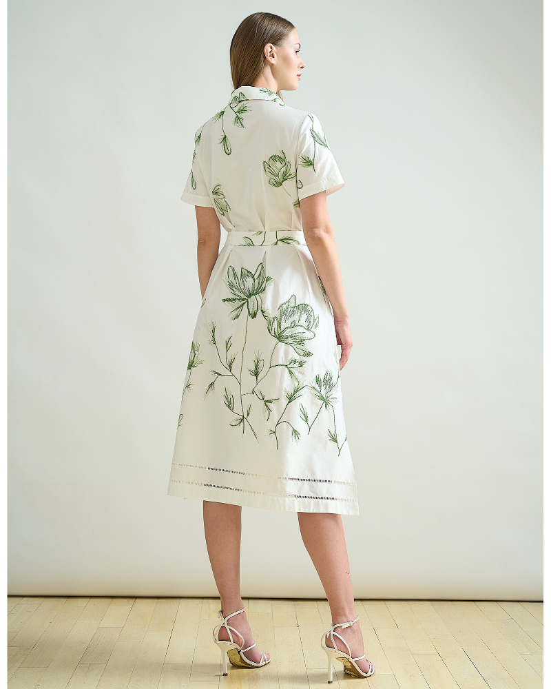 NO WAIST HALFSLEEVEES  DRESS: IVORY: GREEN FLORAL EMBROIDERY