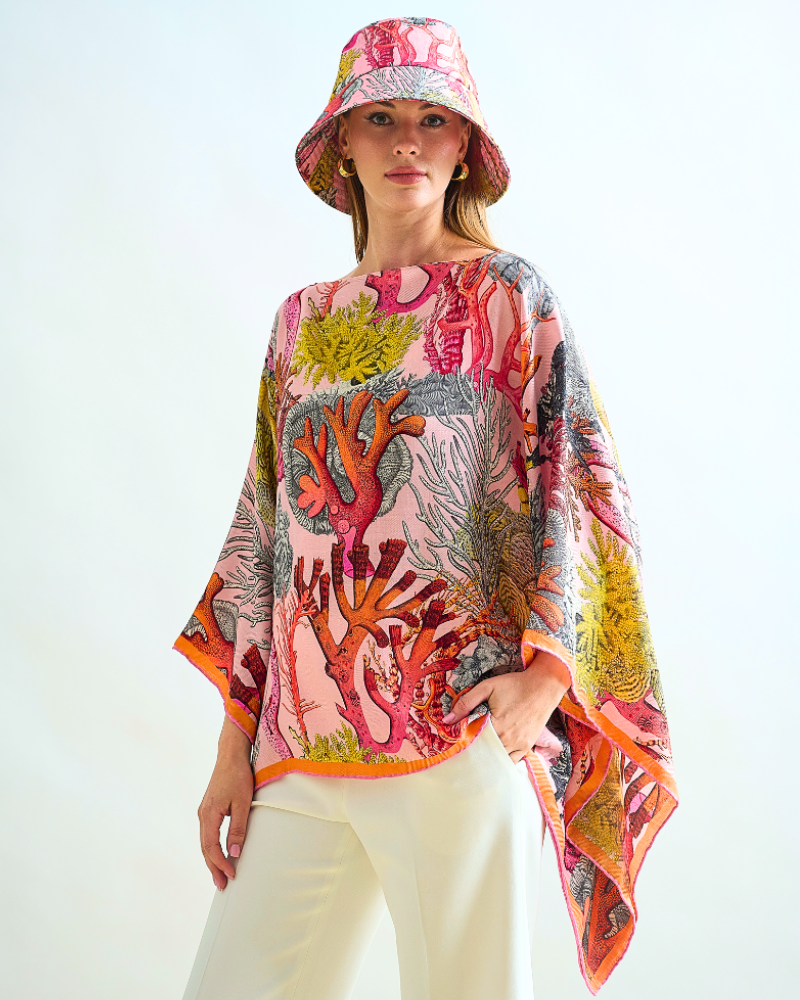 CASHMERE PRINTED PONCHO: CORAL: PINK