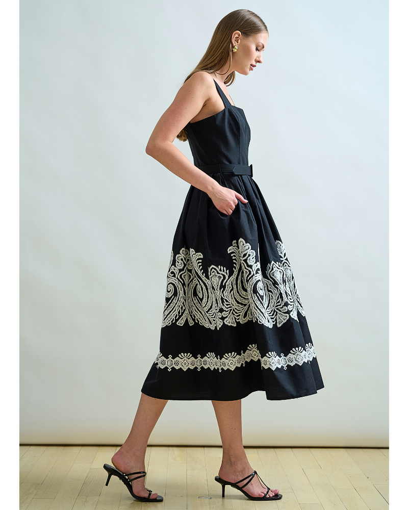 LONG COTTON BLACK STRAPS DRESS WITH WHITE EMBROIDERY