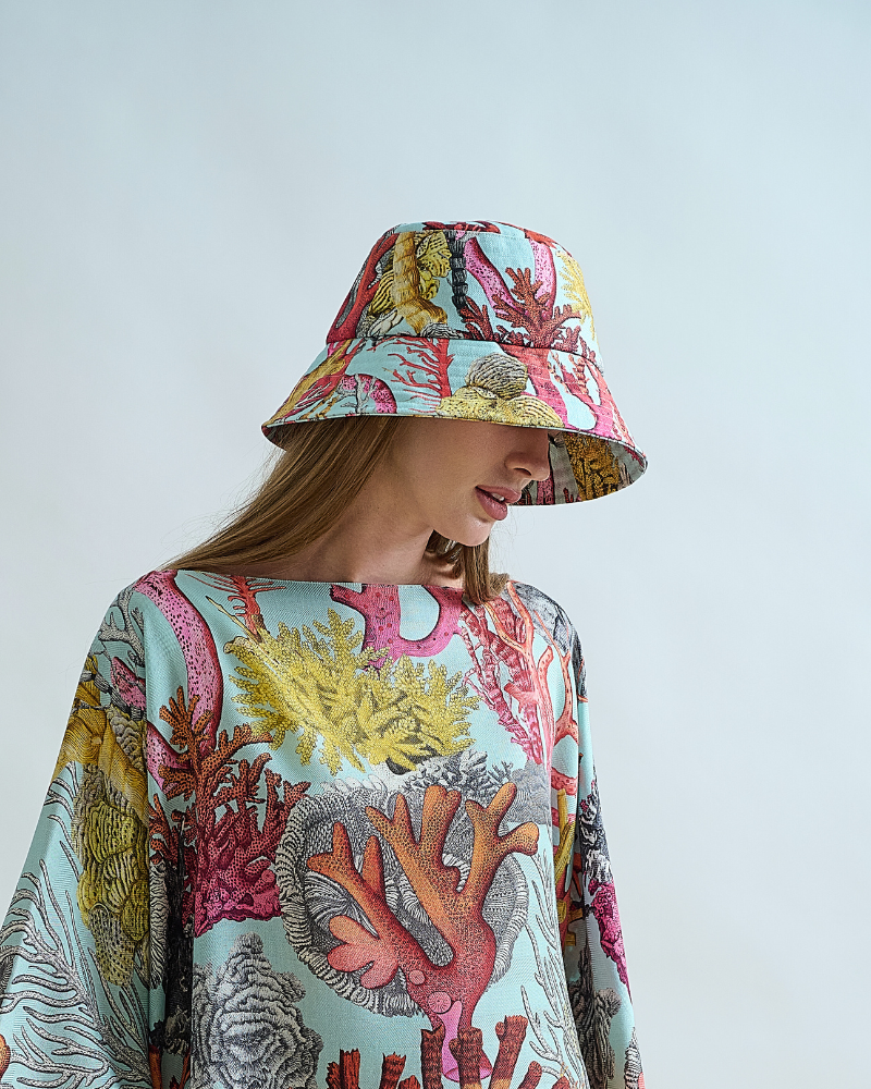 PRINTED LINEN HAT: CORAL: TURQUOISE
