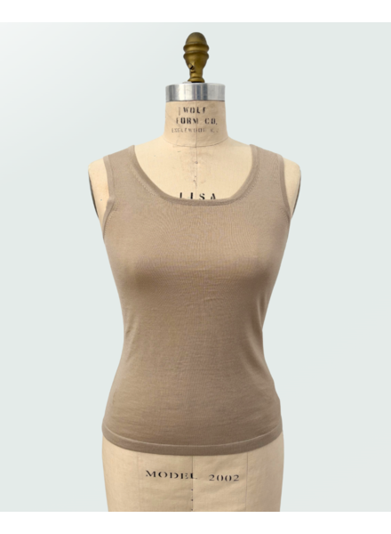 TOP SHELL: SAND