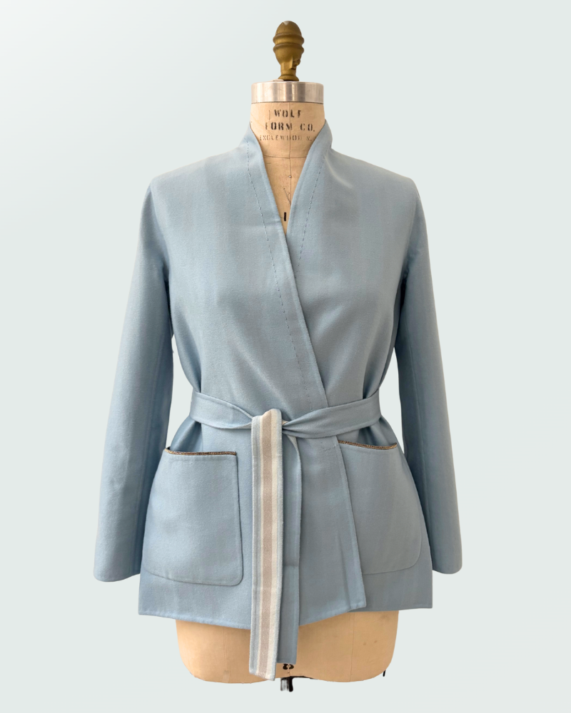 DOUBLE FACE CASHMERE DUSTER W/ CHAIN DETAIL: LIGHT BLUE-BLUE STRIPES