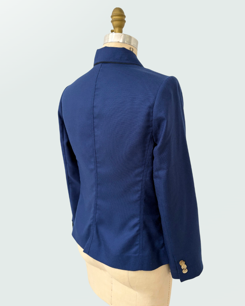 3 BUTTON CASHMERE BLAZER: ROYAL NAVY