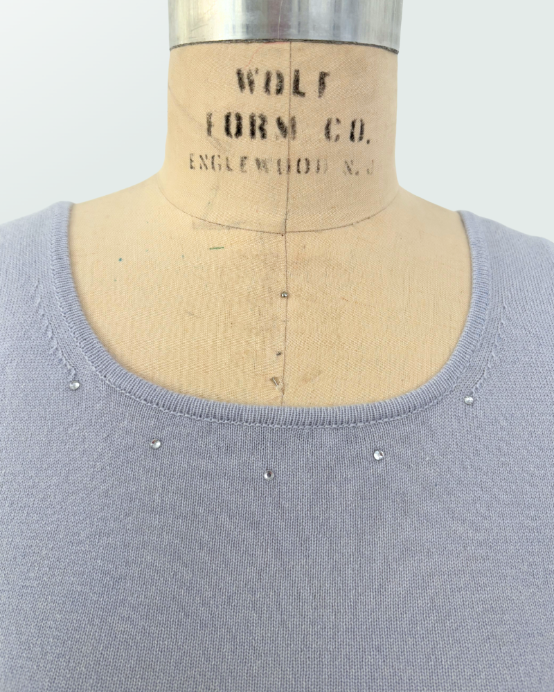 CASHMERE CREW NECK TOP: LIGHT BLUE