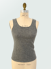 CASHMERE CREW NECK TOP: GRAY