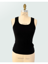 CASHMERE CREW NECK TOP: BLACK