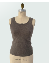 CASHMERE CREW NECK TOP: MUD