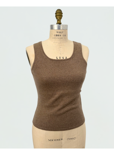 CASHMERE CREW NECK TOP: TOBACCO