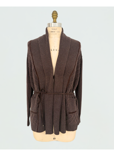 LATTICE DETAIL CARDIGAN: 100% CASHMERE: CHOCOLATE