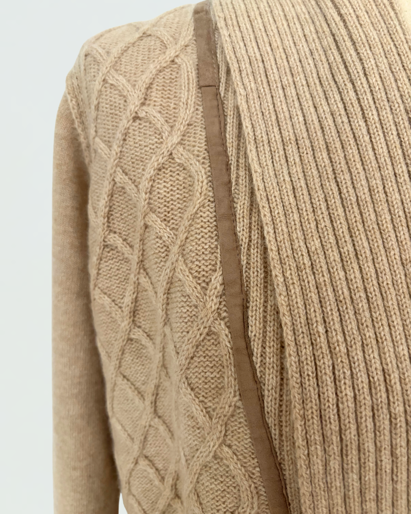 LATTICE DETAIL CARDIGAN: 100% CASHMERE:  CAMEL