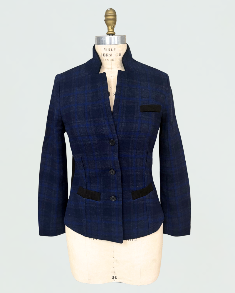 PLAID JACKET WITH KNIT DETAILS : NAVY-BLACK