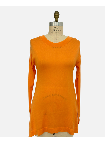 SUPERFINE CASHMERE ASYMMETRICAL CREW NECK: MELON