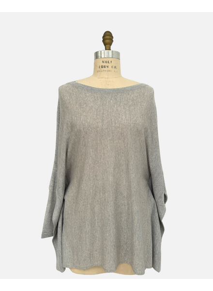 SWEATER CAPE WITH LUREX DETAIL: SUPERFINE CASHMERE: PEARL