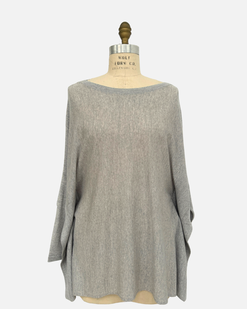 SWEATER CAPE WITH LUREX DETAIL: SUPERFINE CASHMERE: PEARL
