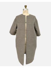 DOUBLE FACE PATCHWORK COAT: TAUPE-AZURE