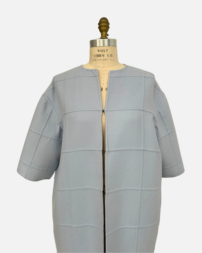 DDOUBLE FACE PATCHWORK COAT: LIGHT BLUE