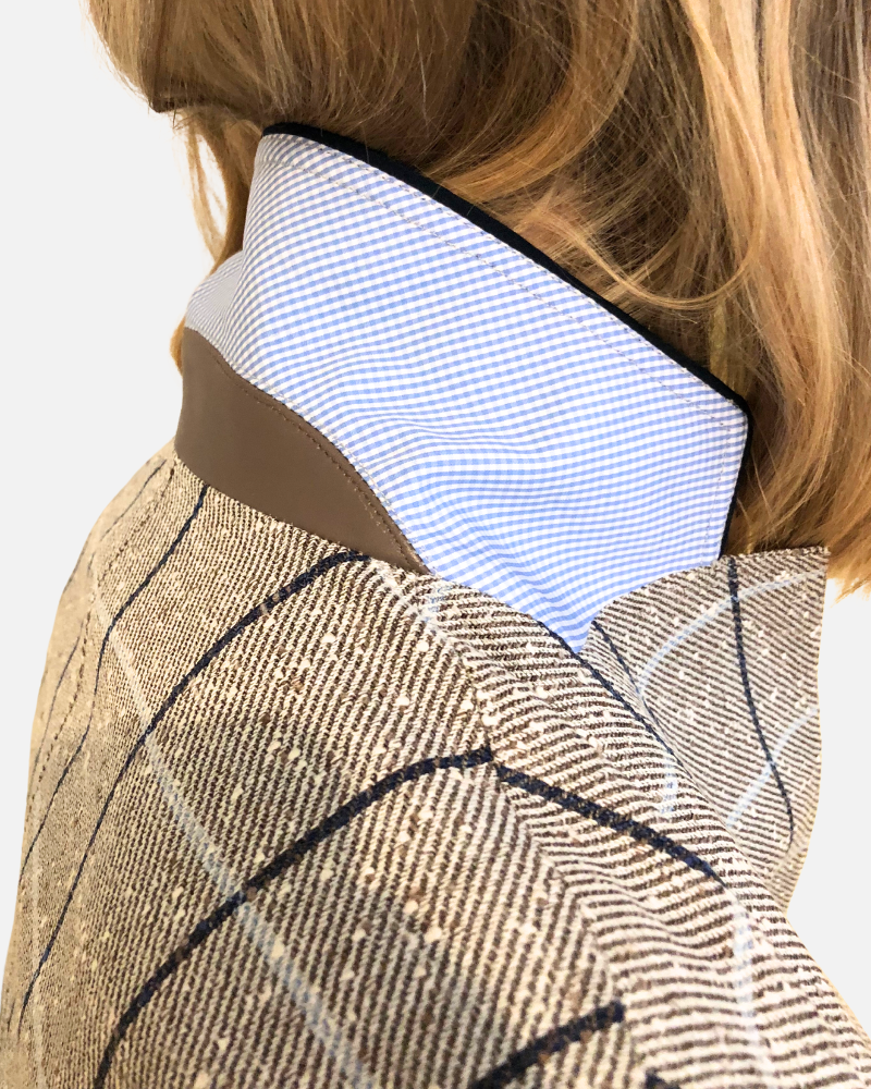 WOOL/SILK/LINEN 3 BUTTON BLAZER W/ STRIPE FABRIC DETAIL: TAUPE