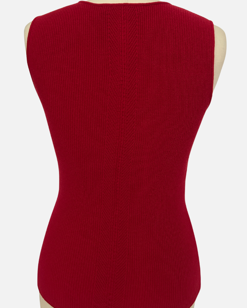 CASHMERE SHORT BUTTON FRONT CARDIGAN WITH TANK: RED