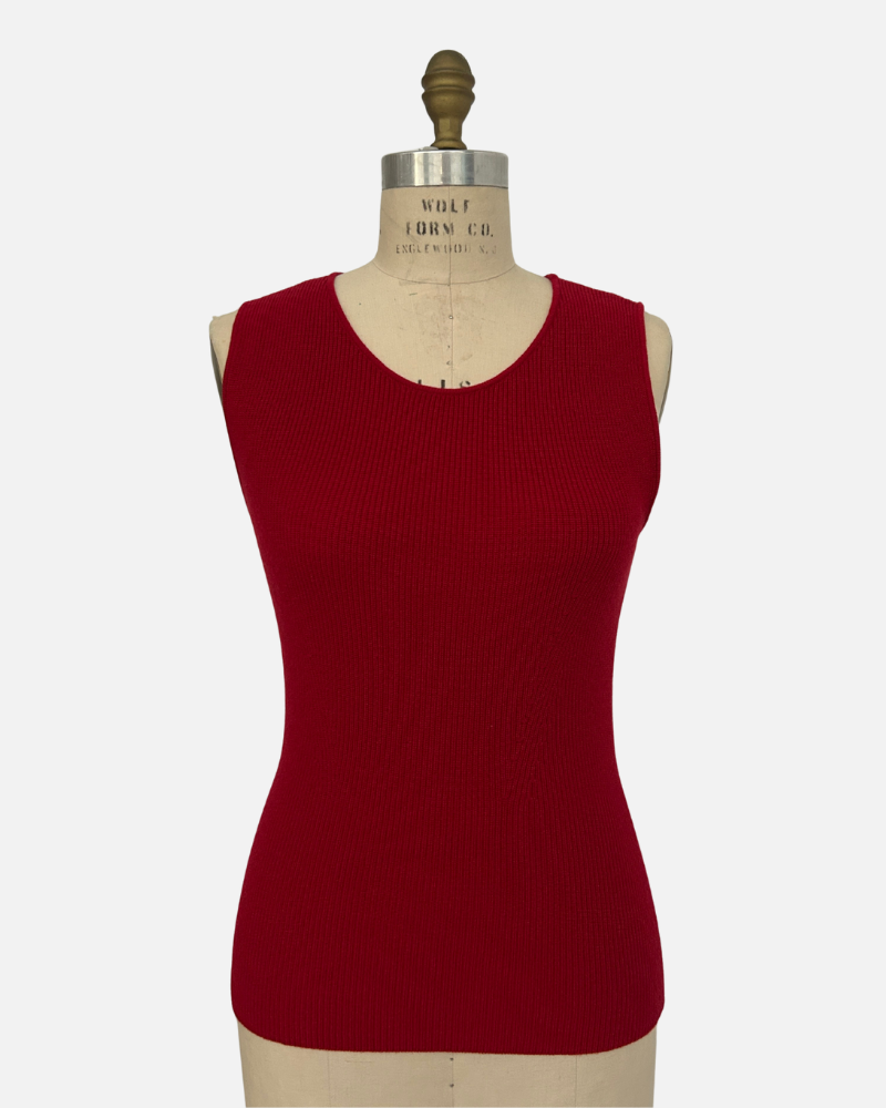 CASHMERE SHORT BUTTON FRONT CARDIGAN WITH TANK: RED