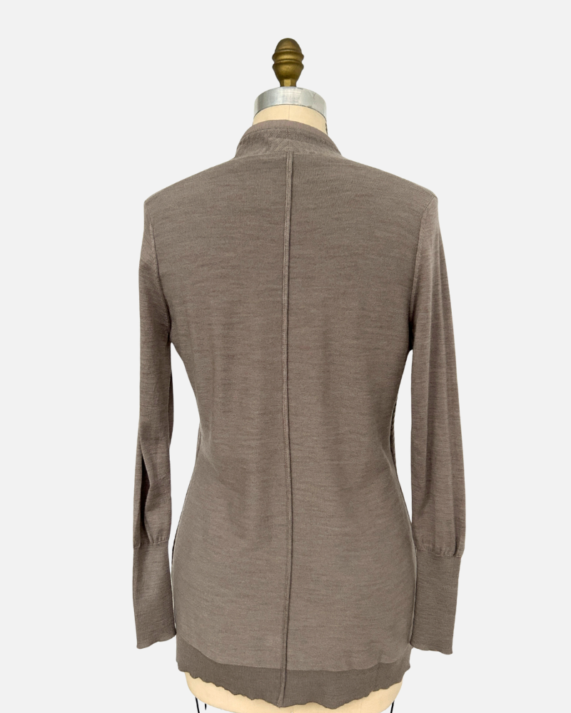 KNIT CARDIGAN WITH GROSGRAIN: TAUPE