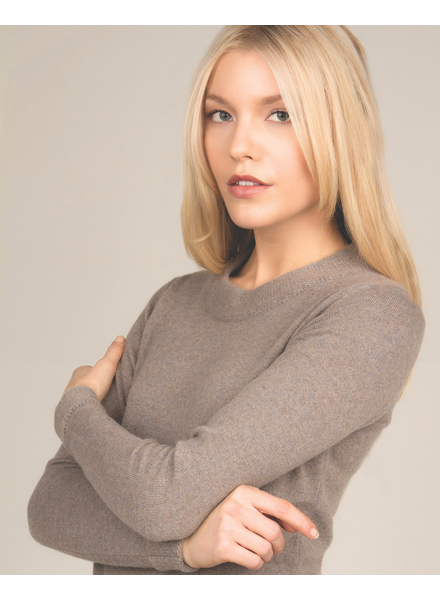 CASHMERE CREW NECK WITH JEWEL KNIT DETAIL: HAZELNUT