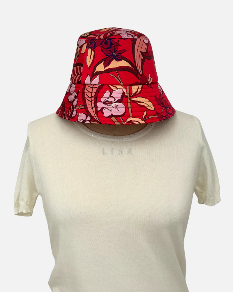 PRINTED COTTON  BUCKET HAT: ZANZIBAR: RED