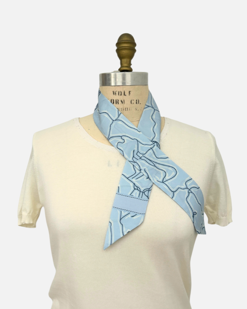 SILK TWILLY: WELLINGTON PRINT: LIGHT BLUE- 32" x 3"
