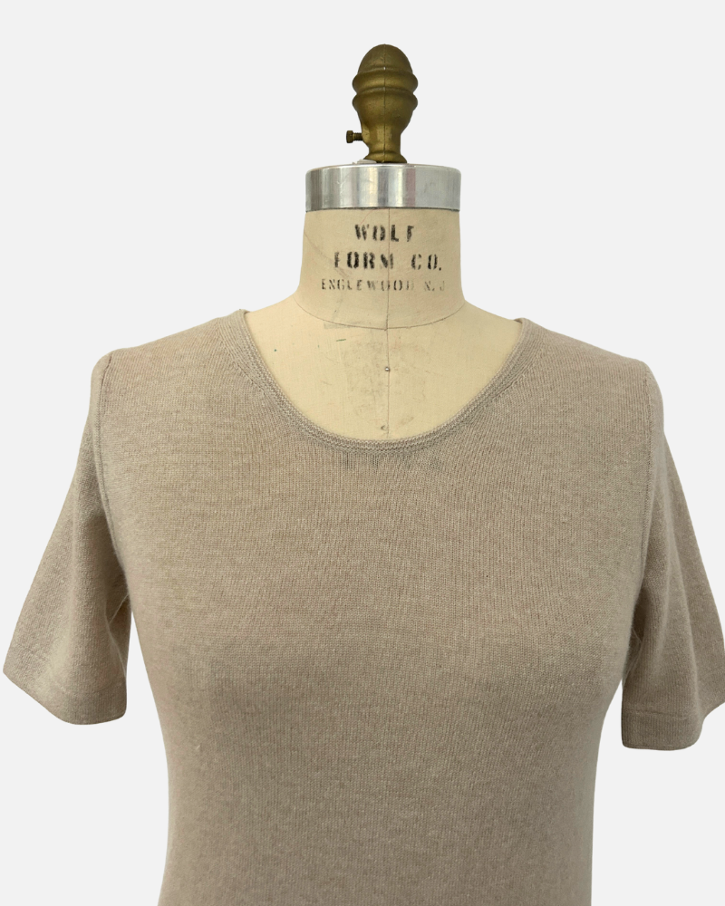 CASHMERE MIDDLE SLEEVES CREWNECK TOP: BEIGE