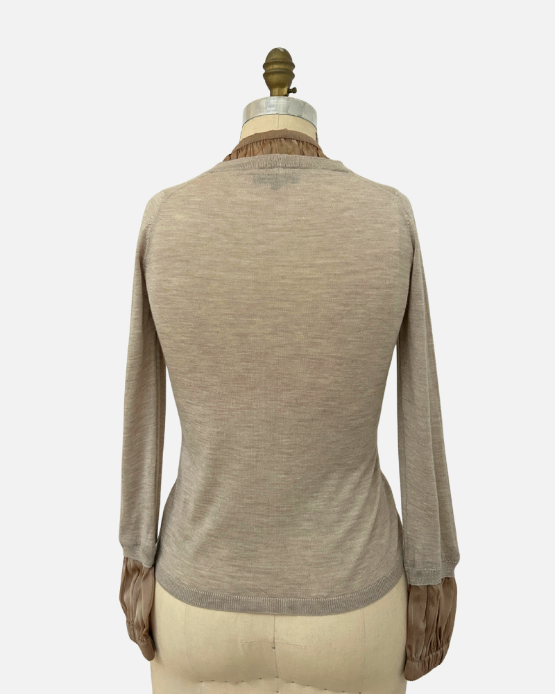 CARDIGAN WITH SILK RUFFLE INSET: BEIGE: SMALL SUPERFINE CASHMERE