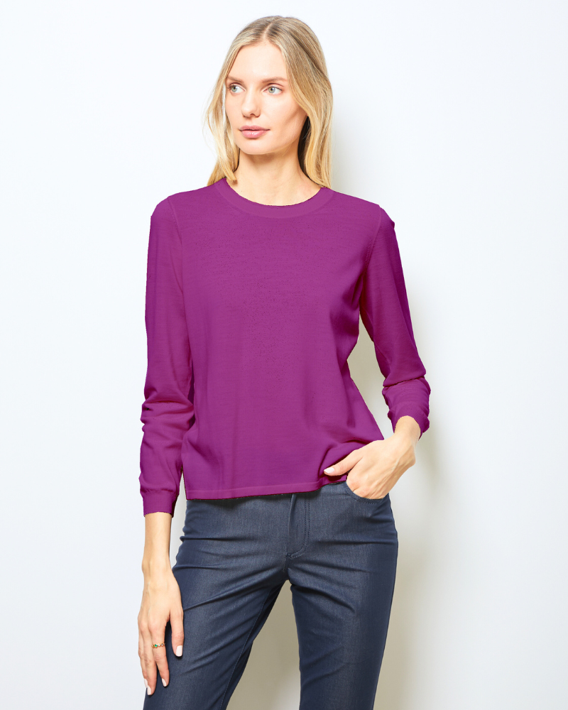 SUPERFINE LIGHT WEIGHT CREW SWEATER: PLUM