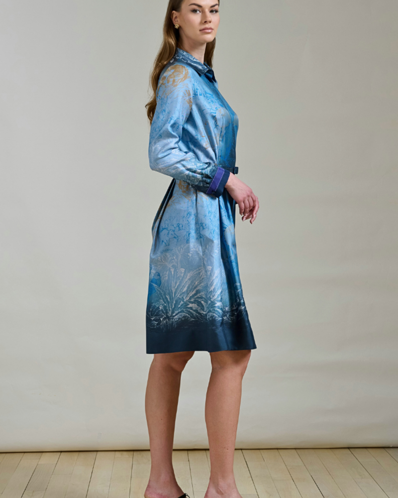 SILK SHIRT DRESS WITH BELT PRINT: SAFARI BLUE