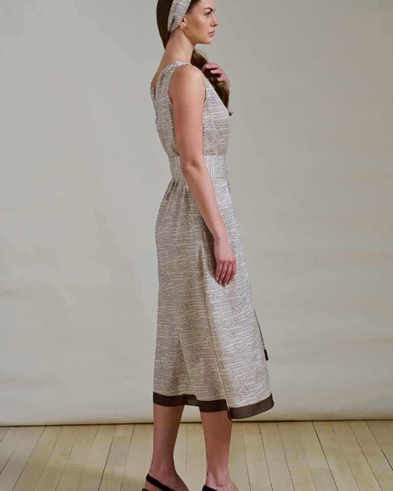 SILK SLEEVELESS DRESS: SARATOGA