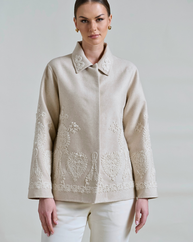 CASHMERE BUTTON DOWN WHITE EMBROIDERY CASHMERE AND SILK BEIGE JACKET