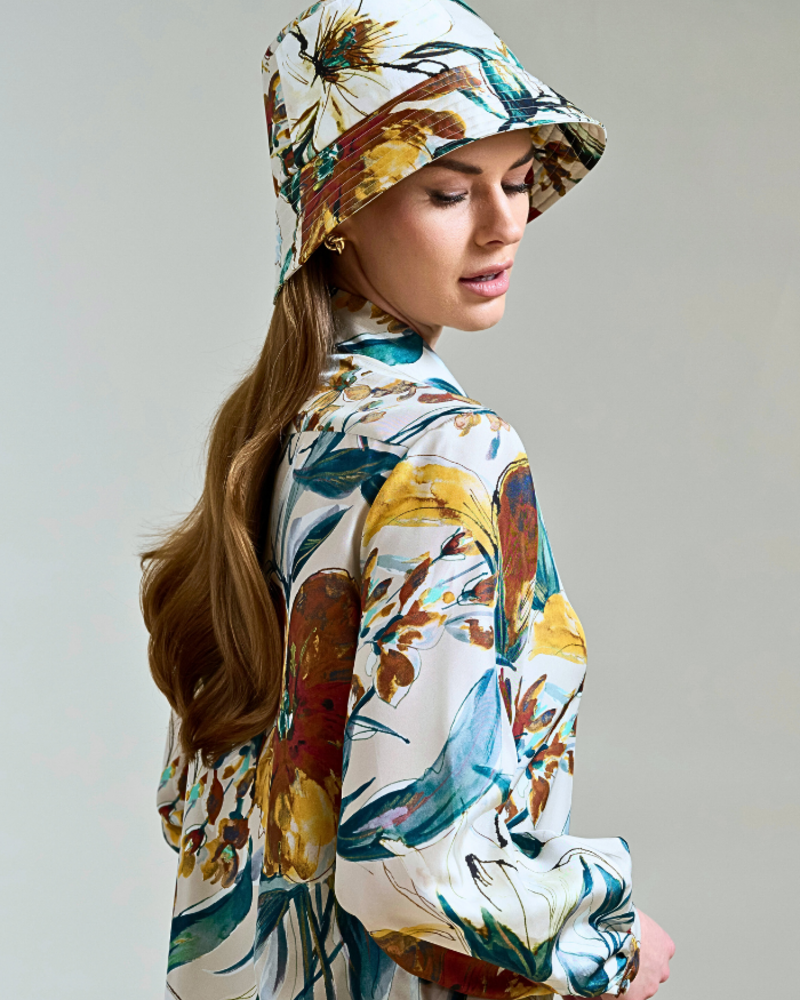 PRINTED SILK BUCKET HAT: SICILY: BEIGE