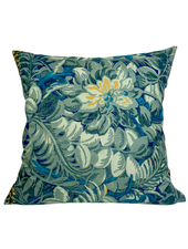 SILK PILLOW CORSICA GREEN: 21" X 21"