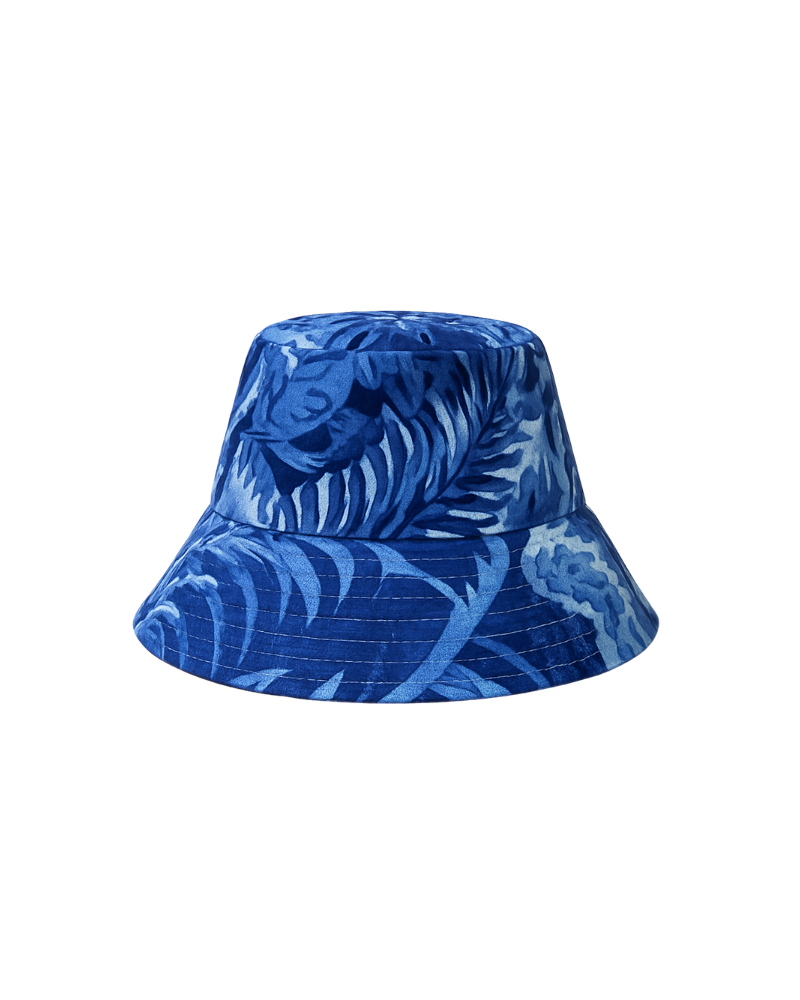 PRINTED SILK BUCKET HAT: CORSICA: BLUE