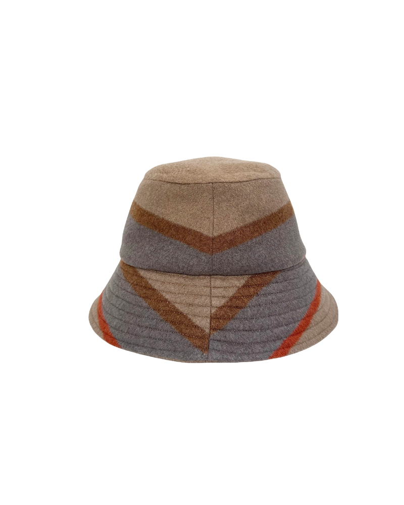 CASHMERE BUCKET HAT CAMEL WITH MULTICOLOR STRIP