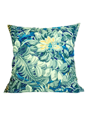 SILK PILLOW CORSICA GREEN: 21" X 21"