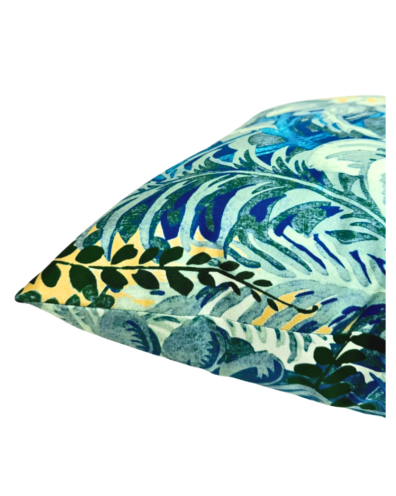 SILK PILLOW CORSICA GREEN: 21" X 21"