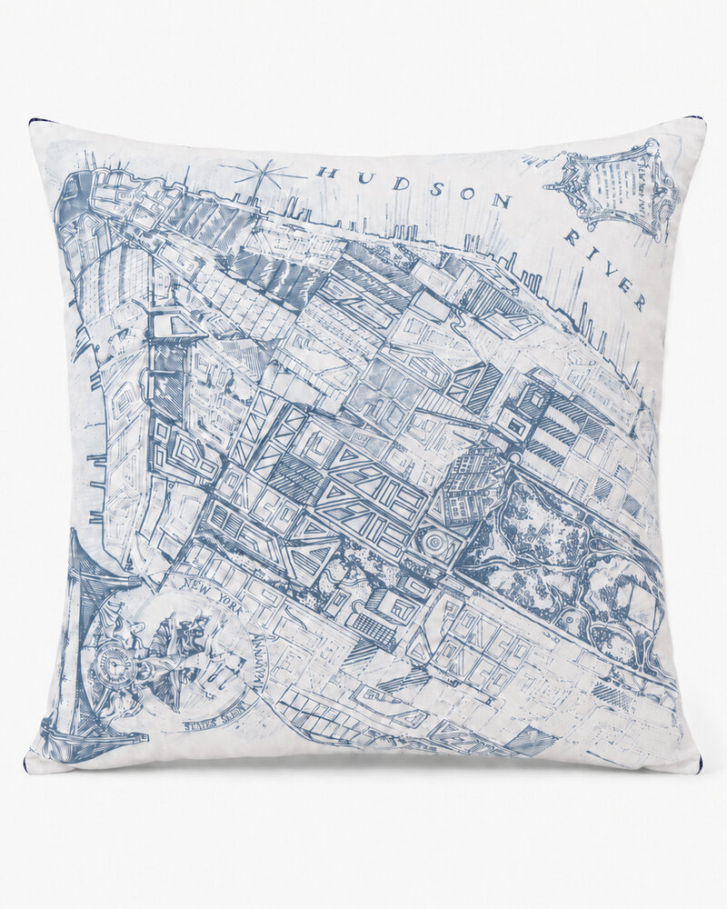 NEW YORK PRINT COTTON PILLOW: 22" X 22": BLUE