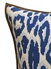 COTTON KNITTED LEOPARD PILLOW: 21" X 21": BLUE