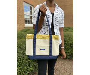 Vineyard Vines Tote Bag Charger Corner