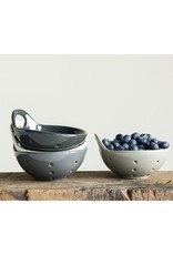 Stoneware Berry Bowl, 4 Colors