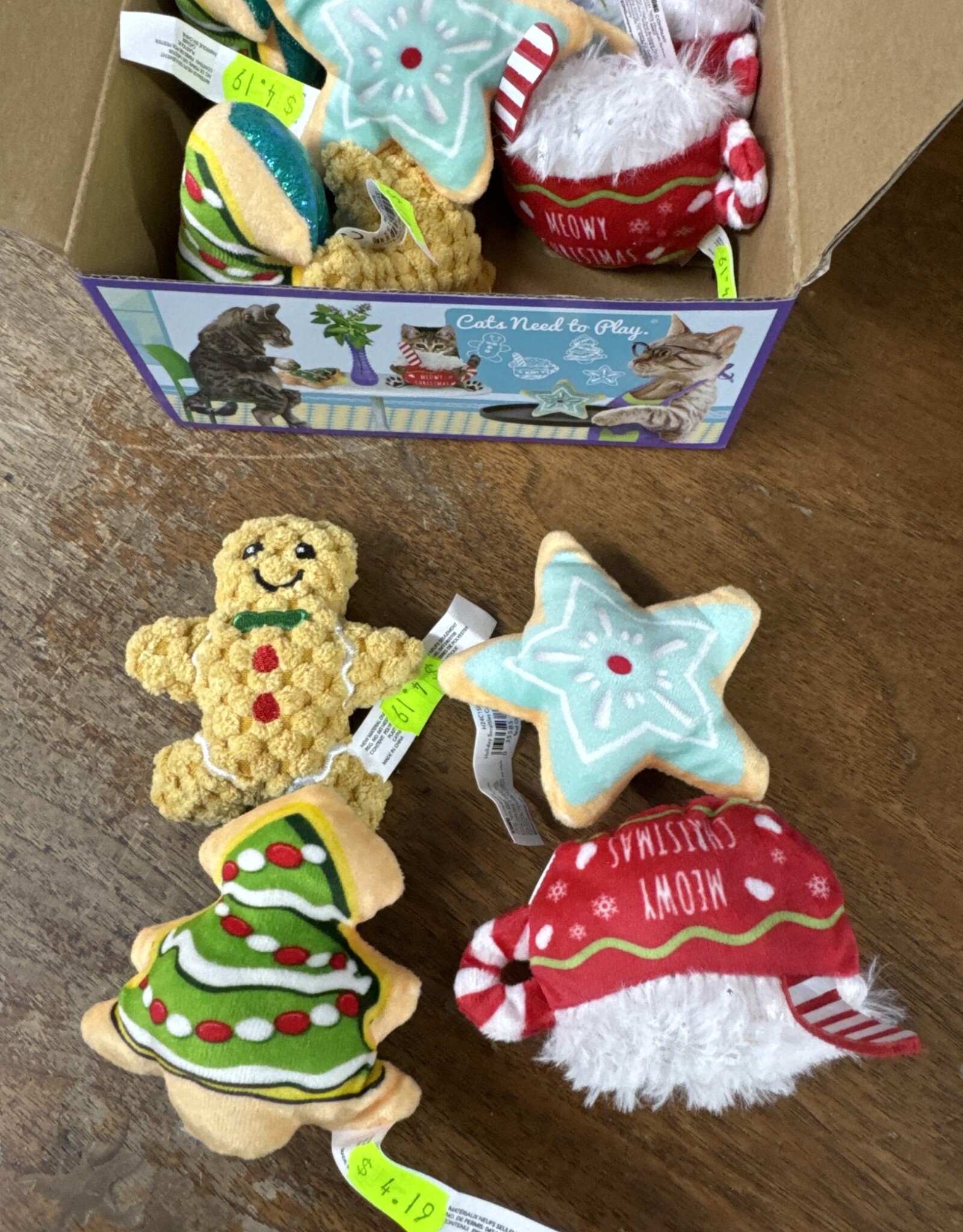 KONG COMPANY Kong Holiday Cat Scrattles Cafe cookies