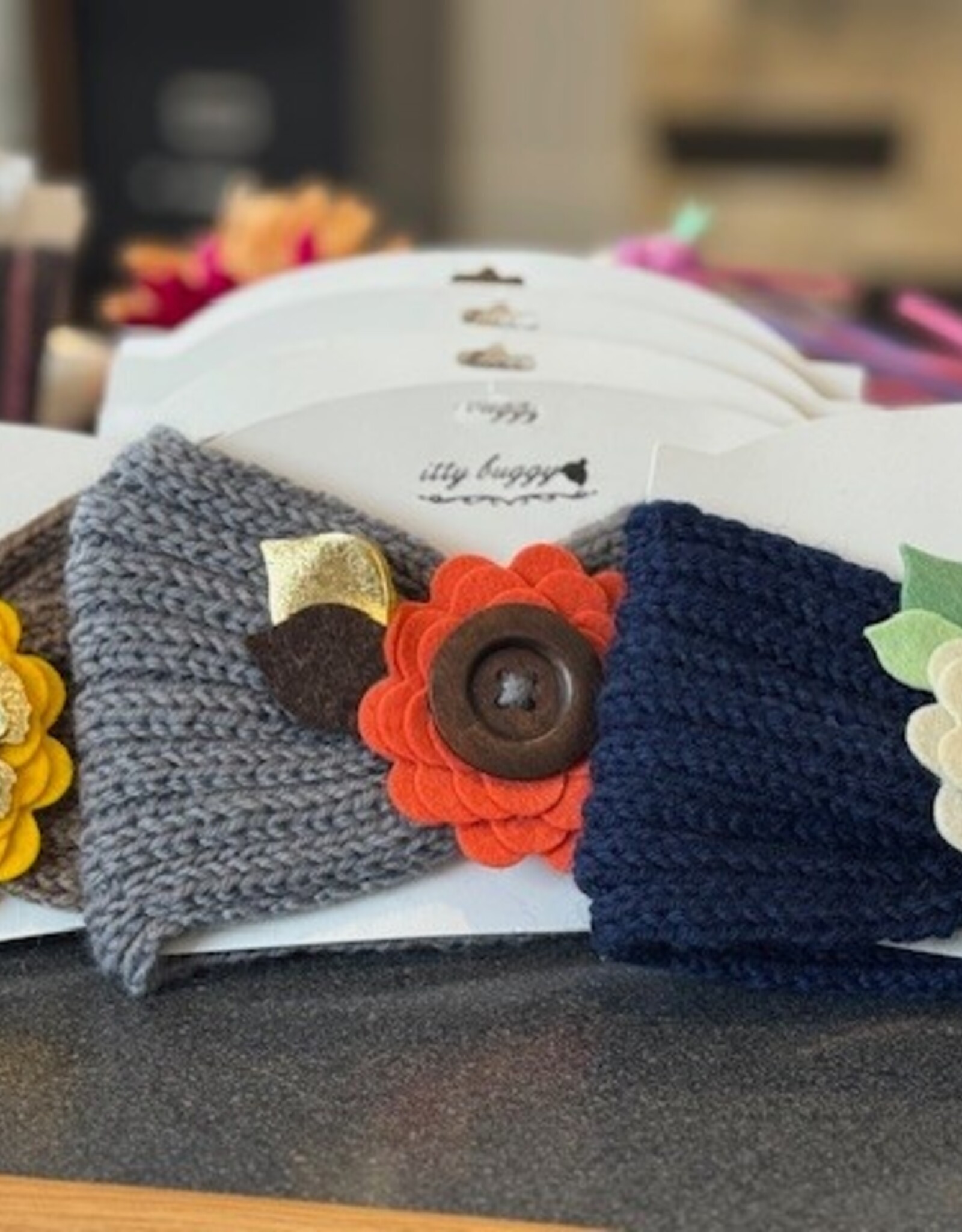 Itty Buggy Knit Headband w/Flower Lg