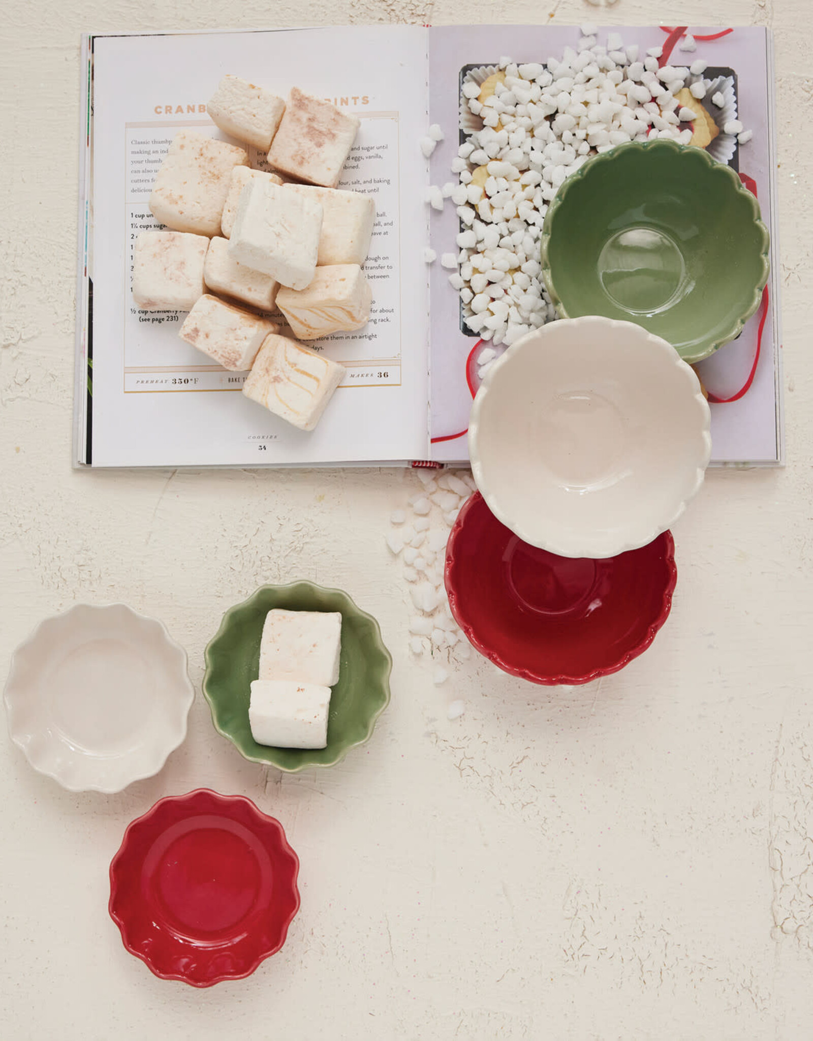 Round Stoneware Scalloped Bowl, 3 Colors, 4"